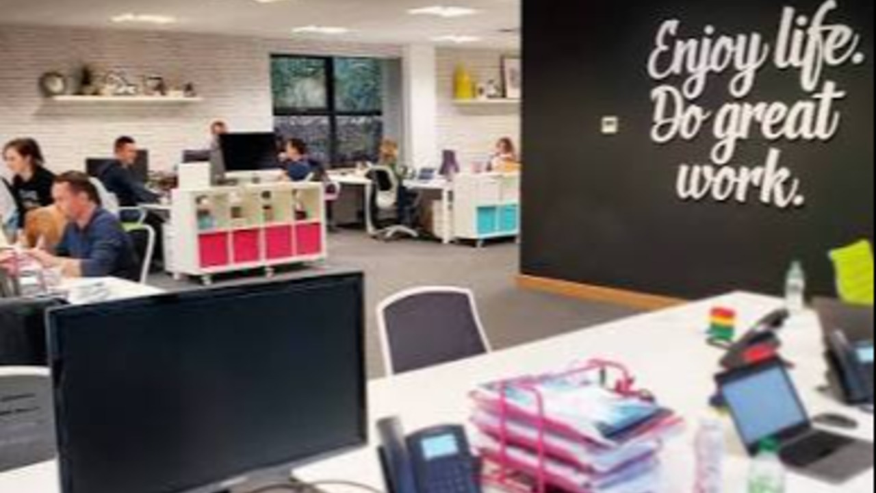 Knutsford Business Centre 