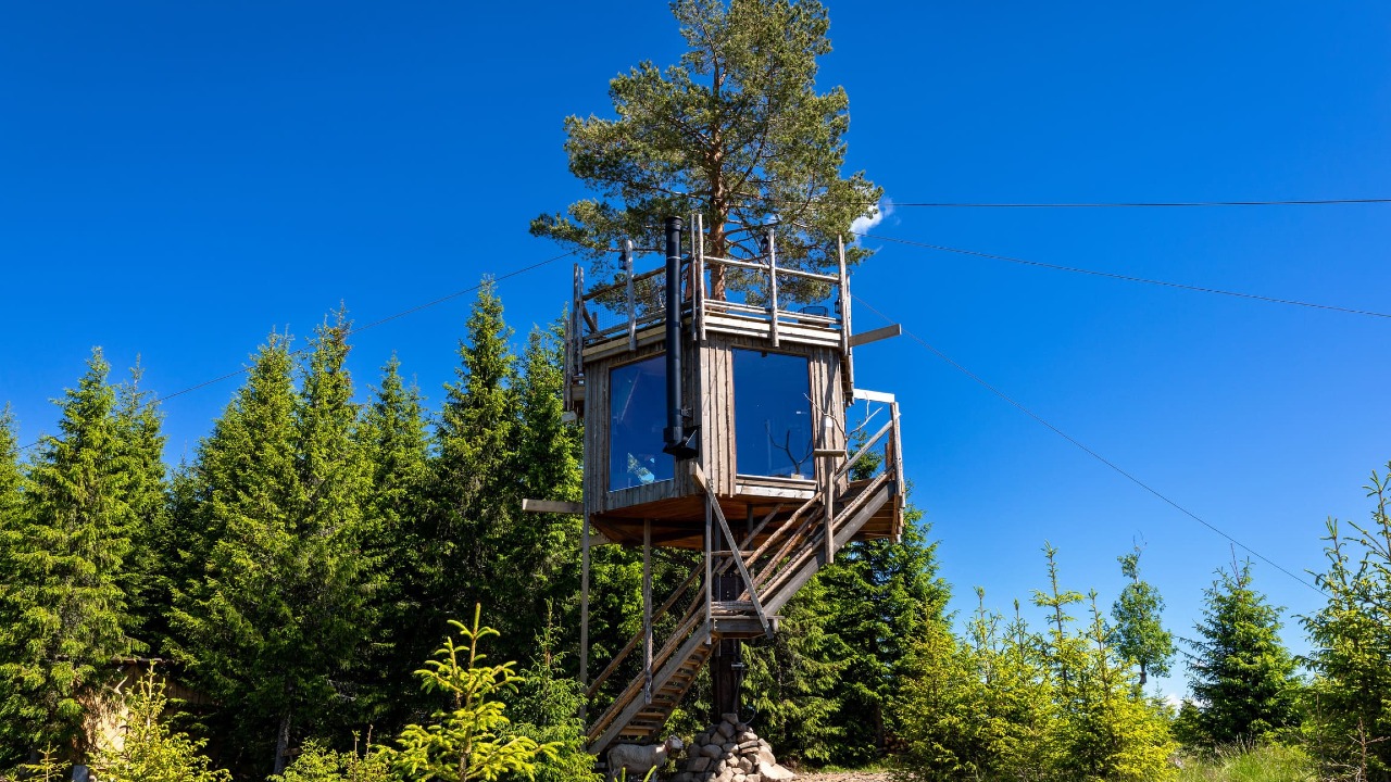 Baumhaushütten in Ringsaker