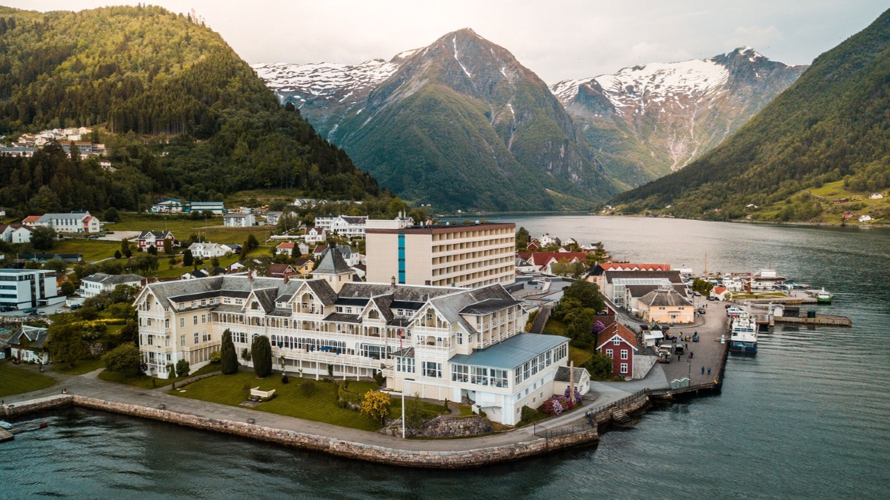 Kviknes Hotel