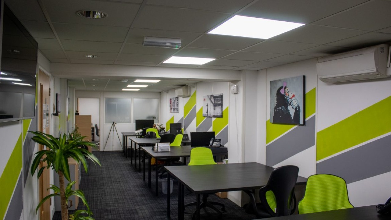 BH23 Co-work
