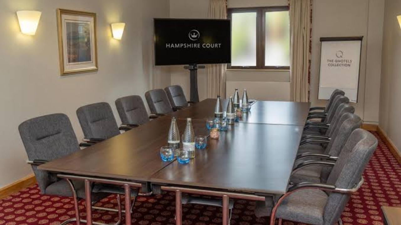 Hampshire Court Hotel & Spa