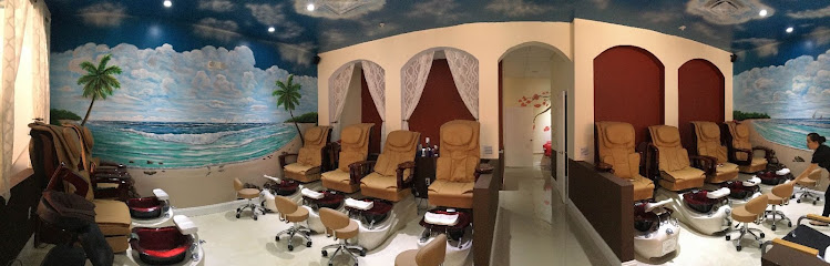 Sky Luxe Nails and Spa