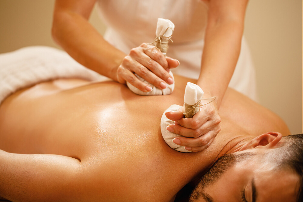 Tweedaagse Ayurvedische verwenbehandelingen in Hertfordshire, Verenigd Koninkrijk