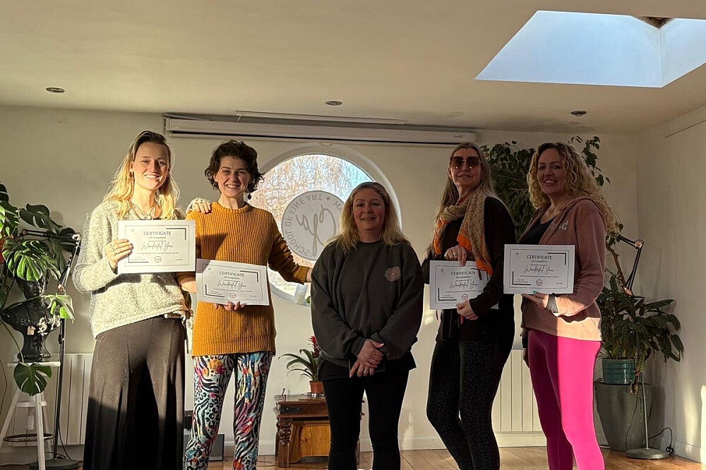 14-daagse (200 uur) yogadocentenopleiding in Dartmouth, Verenigd Koninkrijk
