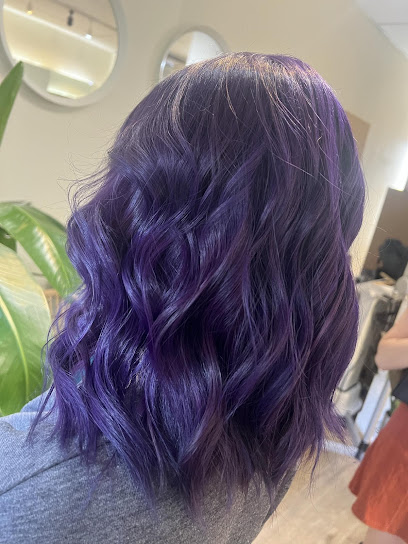 Chez Mari Salon