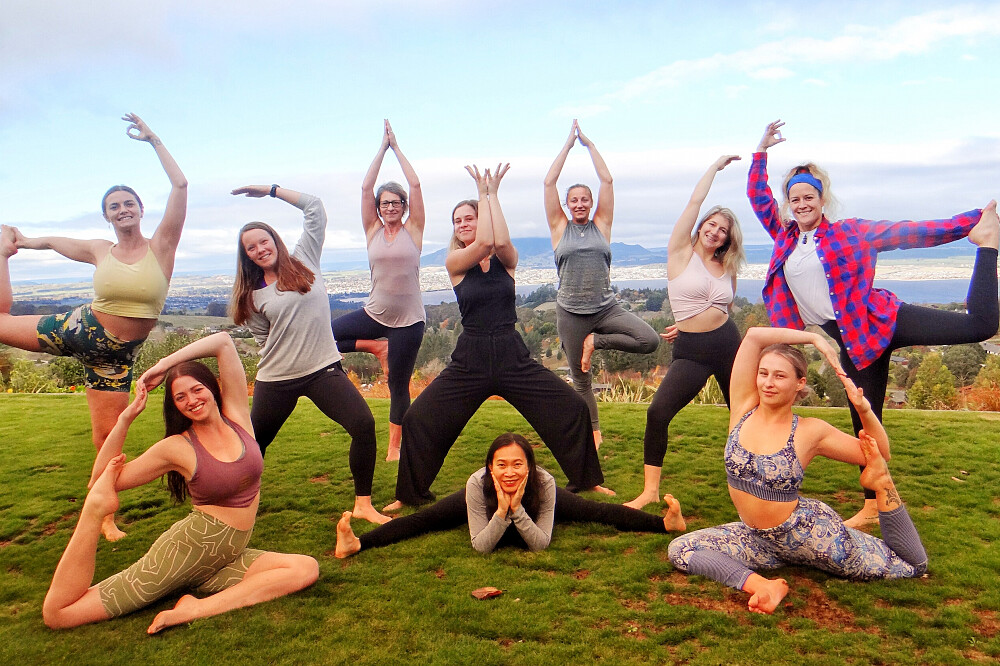 19-tägige, 200-stündige Yogalehrerausbildung in Taupo, Neuseeland