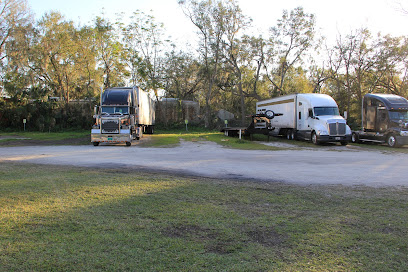 Right Trailers Lot 2