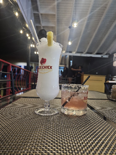 Side Chick Restaurant & Lounge