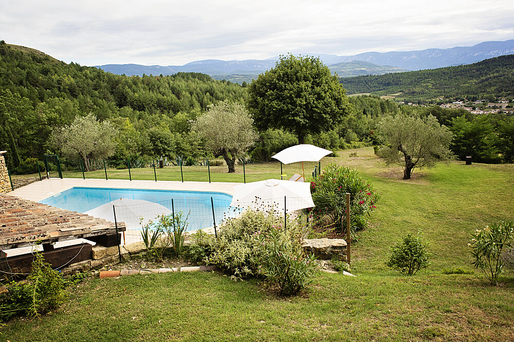 8-tägige Yoga-, Natur- und Wanderreise in Mournac, Frankreich