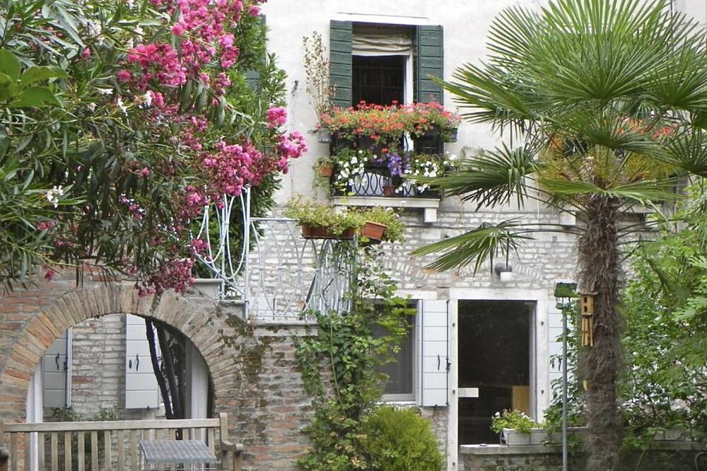 7 Day Art and Soul: Deep & Enhancing Experience in Venice, Italy