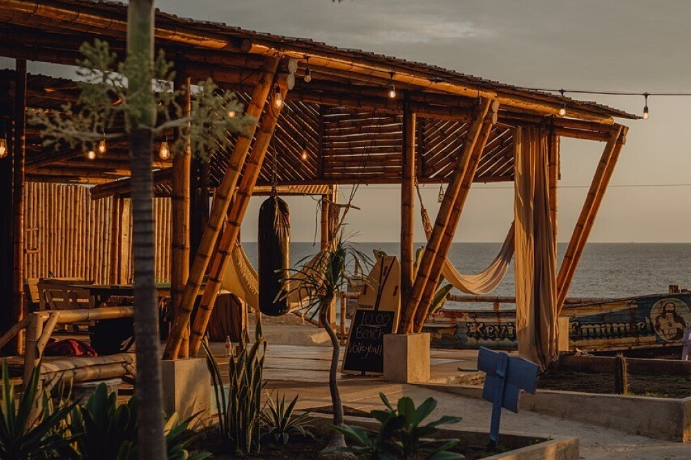 7-tägiges Nomad Surf- und Yoga-Retreat in Puerto Engabao, Ecuador