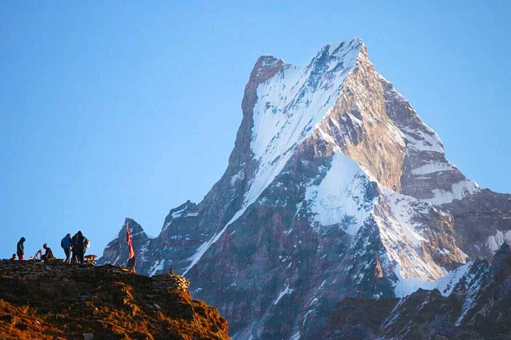 7-tägige Mardi Himal Yoga-Trekking-Reise in Pokhara, Nepal
