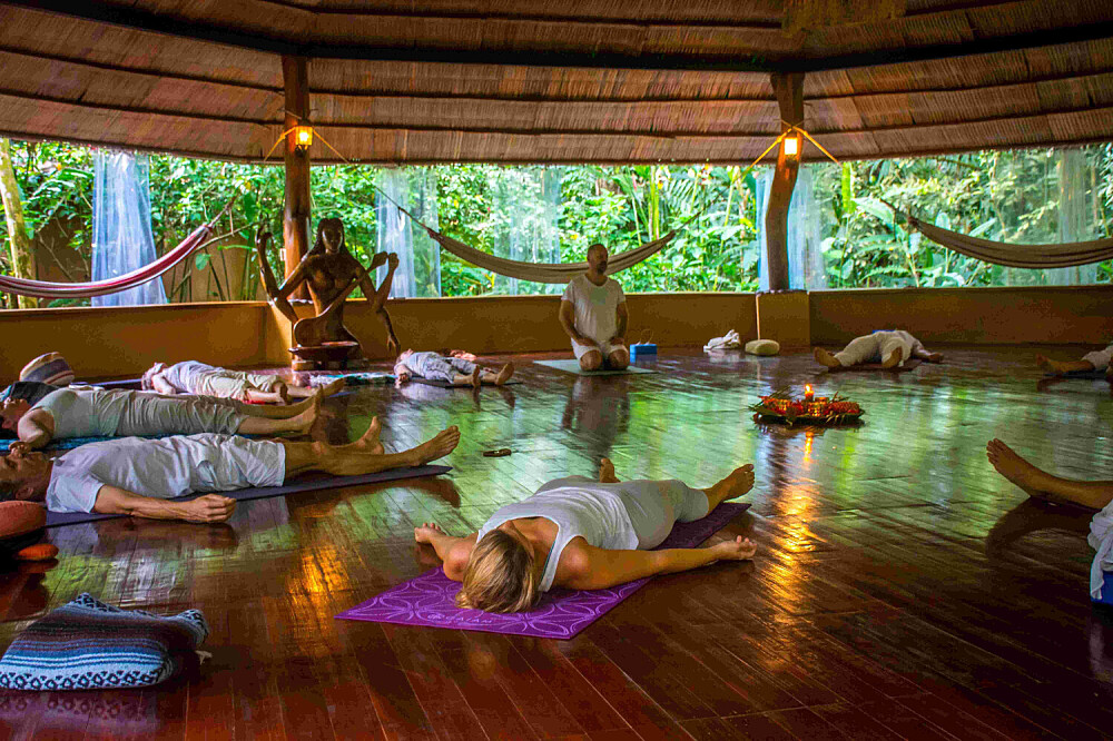 8-tägiges Yoga-, Klang- und Entspannungsprogramm „Aufstieg der ungezähmten Frau“ in Costa Rica