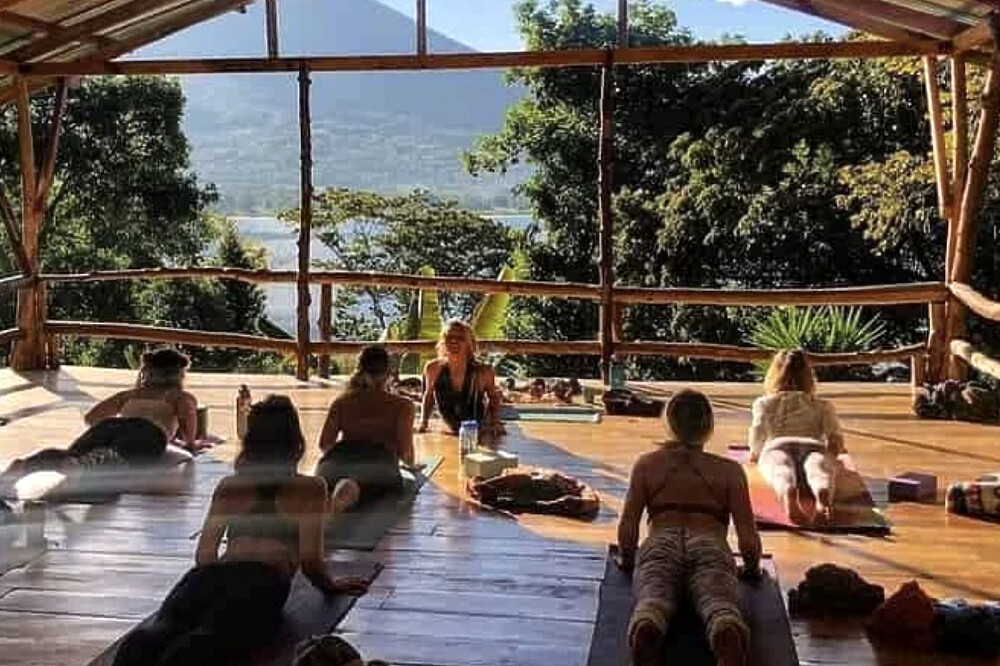 21-tägige, 200-stündige Yogalehrerausbildung am Atitlán-See, Guatemala
