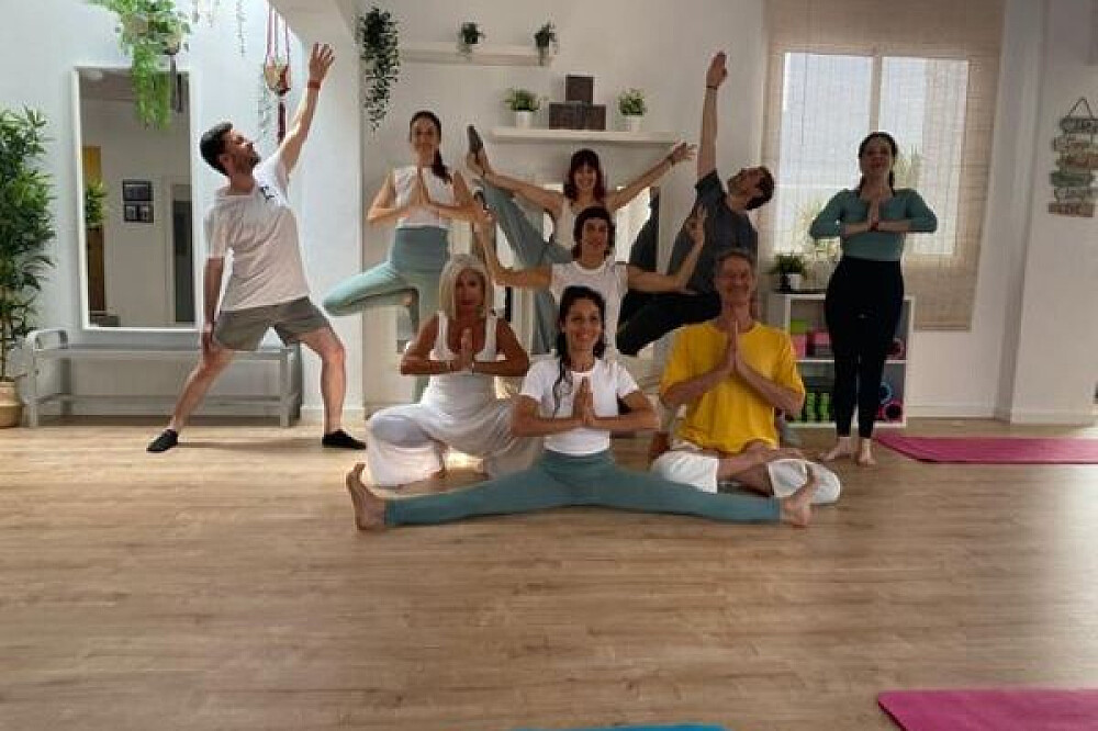 29-tägige 300-Stunden-Yogalehrerausbildung in Valencia, Spanien
