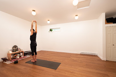hOMe yoga North Van