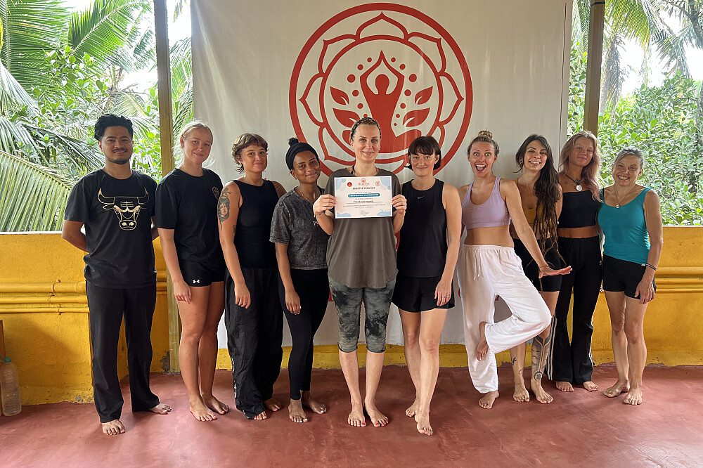 27 Day 300 Hour Ashtanga & Vinyasa Yoga Teacher Training in India