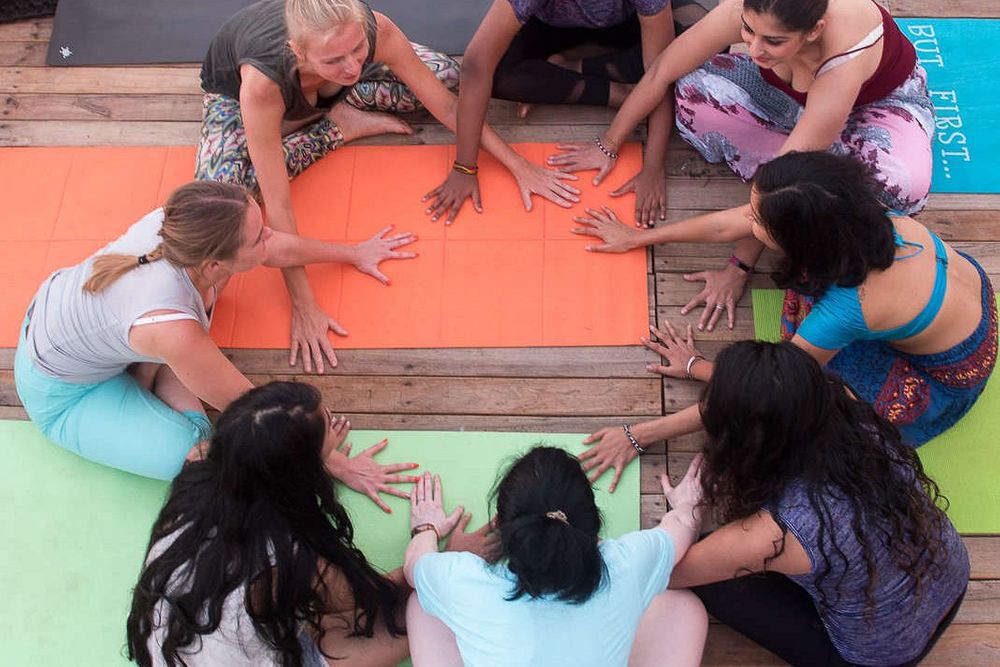 8-daagse 65-urige AromaYin - Yin Yoga docentenopleiding in Goa, India
