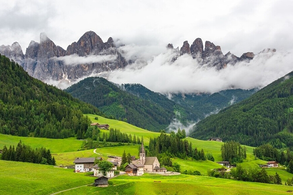 9 Tage Herbst in den Dolomiten: Wandern &amp; Kulturerlebnis in Italien