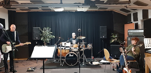 Headhunter Studios