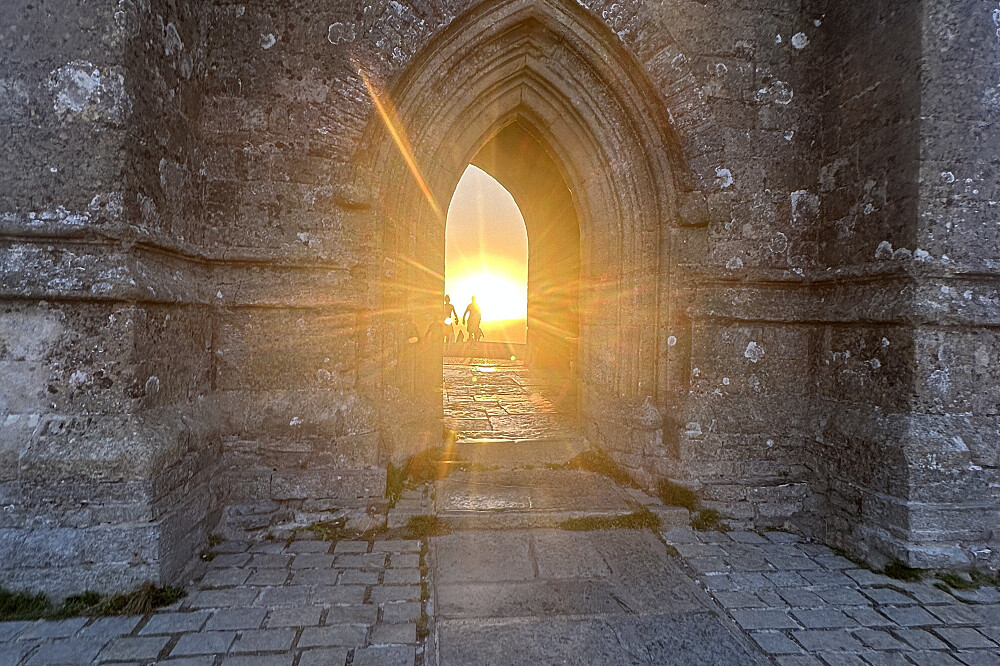 4 Day Yoga & Mythical Lore Retreat in Magical Glastonbury, UK