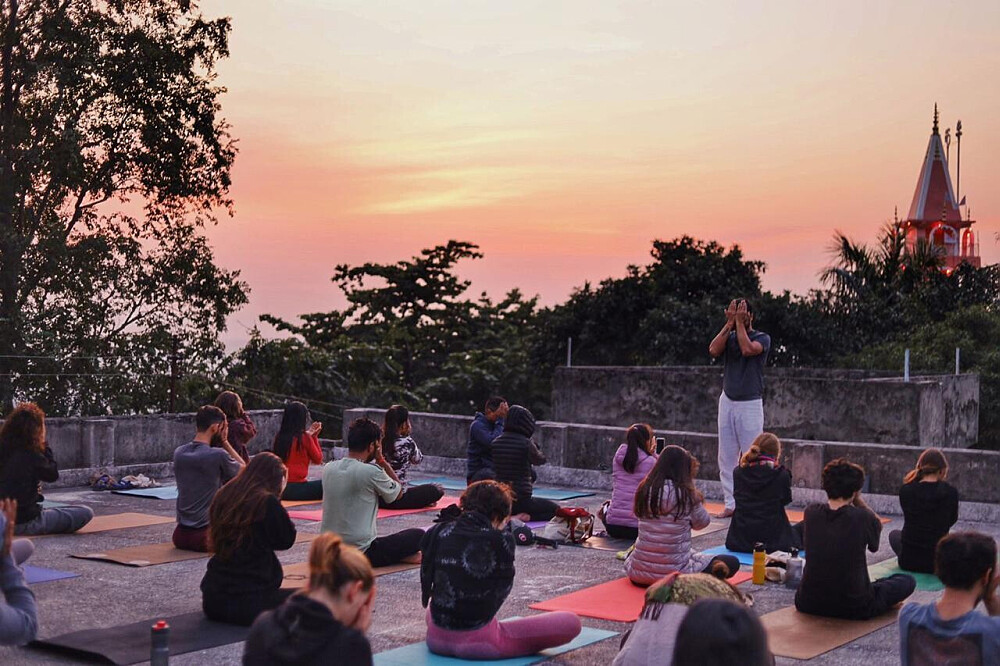 24-daagse (200 uur) yogadocentenopleiding in Pokhara, Nepal