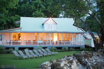Llantrissant Beachcliff Villa - Vacation Home Rentals & Wedding Beach Venues in Negril Jamaica