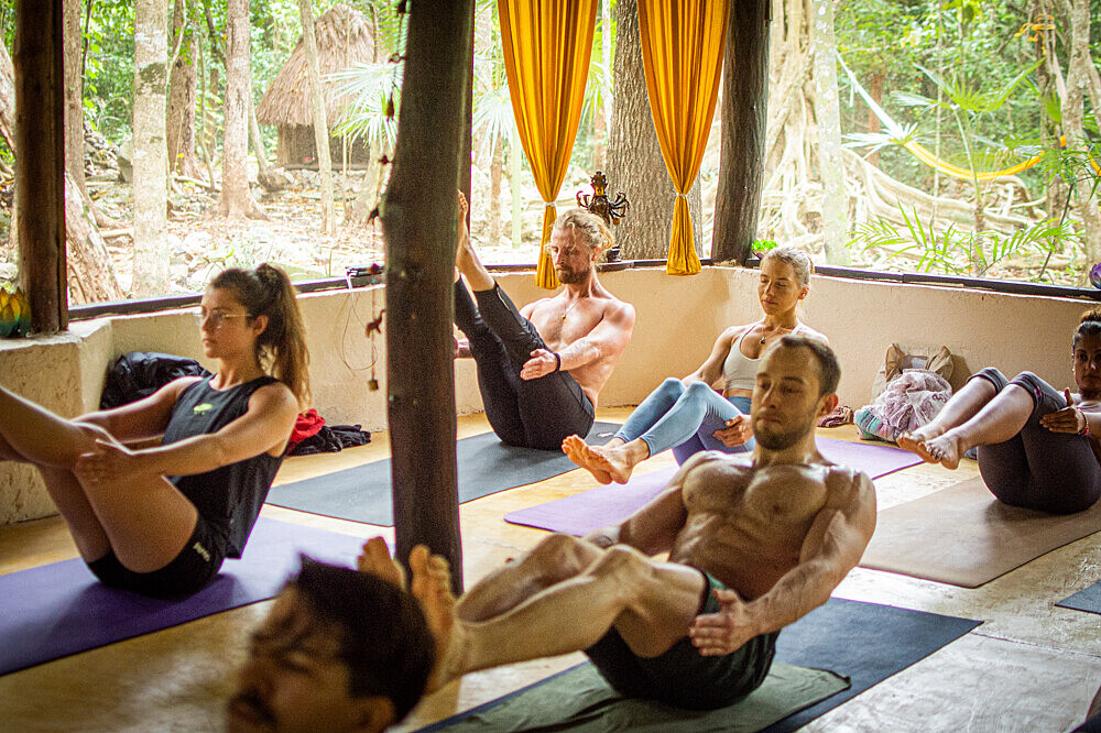 29-daagse (200 uur) yogadocentenopleiding met ayahuasca en plantengeneeskunde, Riviera Maya