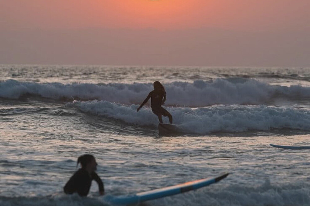 4 Tage Ozean und Bewegung: Yoga &amp; Surfen, Peru