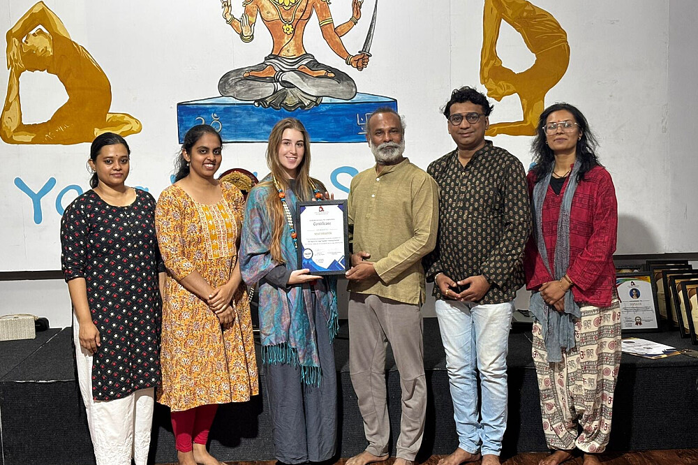 Curso de formación de profesores de Ashtanga Yoga de 21 días y 200 horas en India