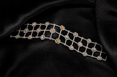 Diamond Queen Collection