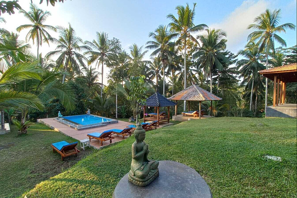 5 Day Organic Juice Detox, Daily Spa & Yoga Culture Retreat, Bali