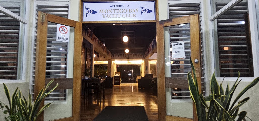 Marina Palms Restaurant & Bar
