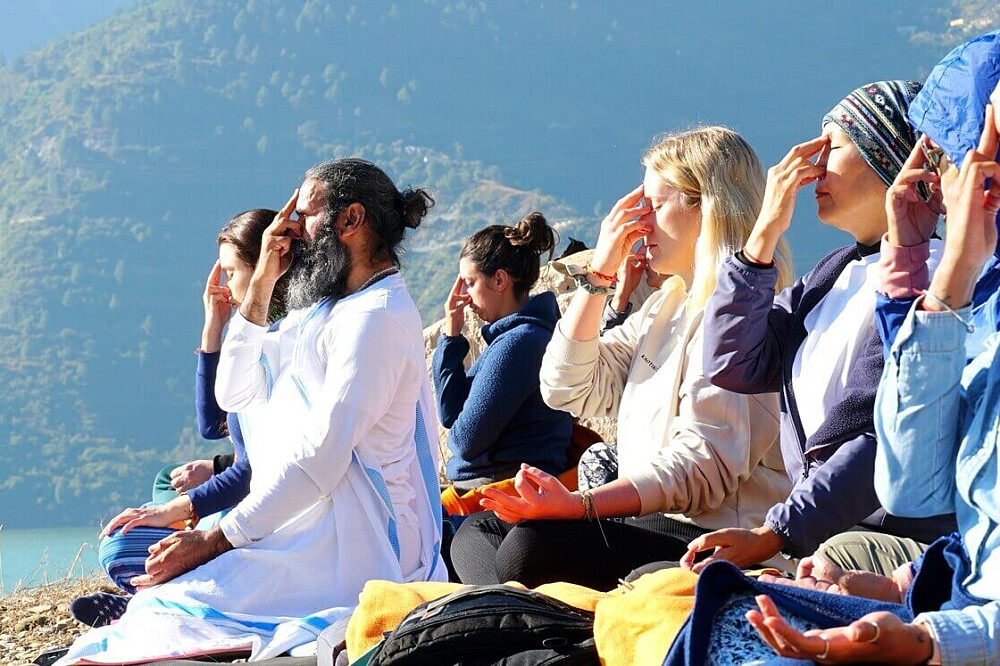 29 dagen (300 uur) Kundalini YTTC-training in Rishikesh, India