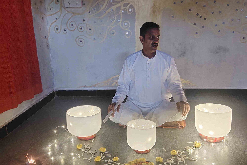 7-daagse basiscursus klankgenezing en aurareiniging in India