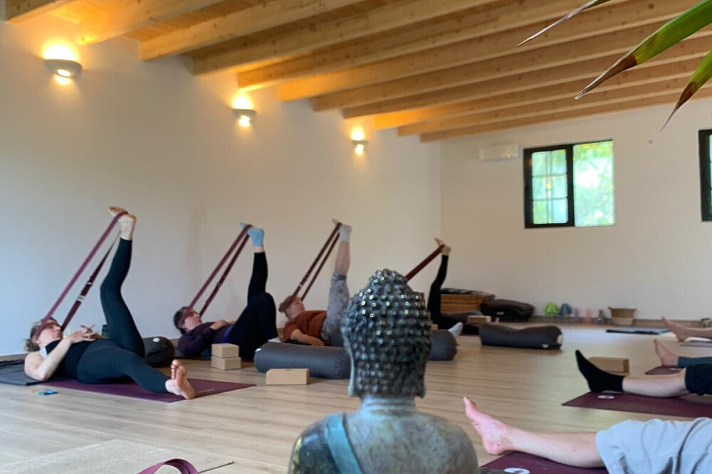 5 Day Yin Women: Yin Yoga & Yoga Nidra by the Ocean, Portugal