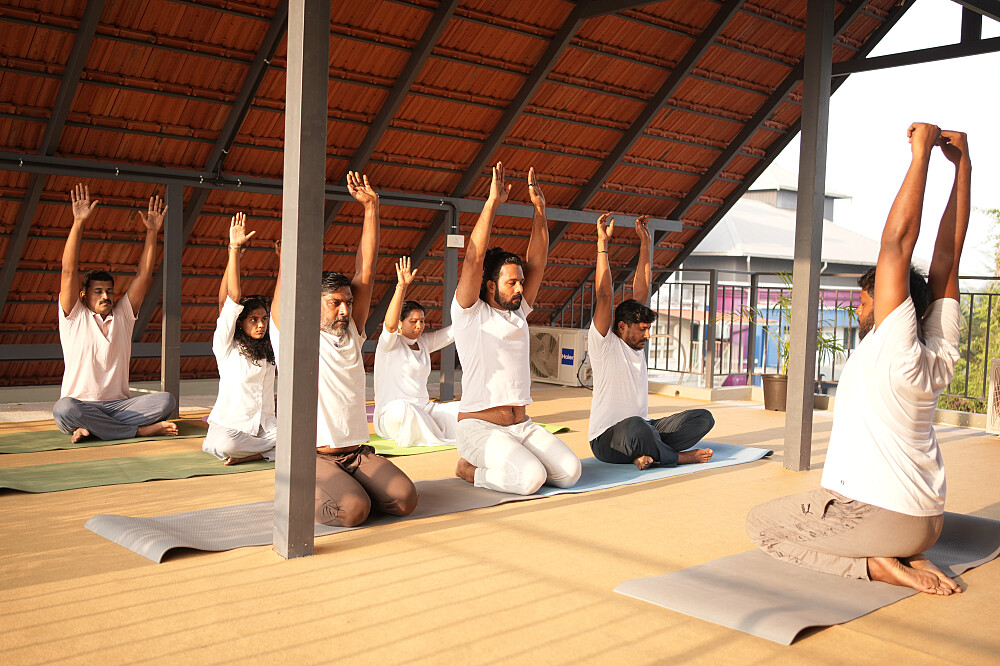 7-tägiges Veda Evolve Yoga Ayurveda Wellness- und Regenerations-Retreat