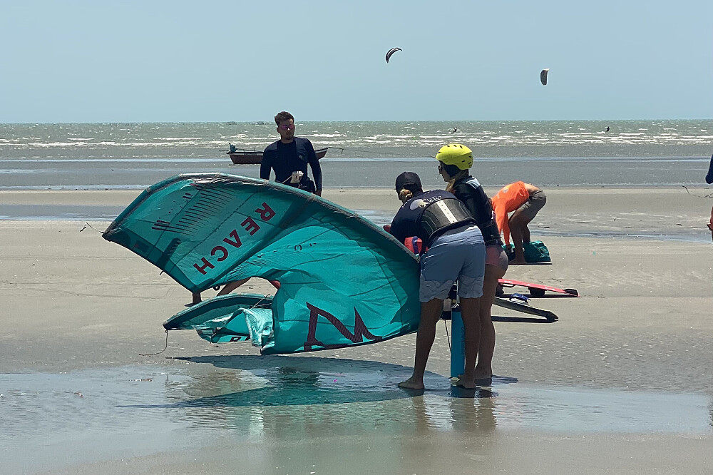 8-tägiger Kitesurf-Kurs in Brasilien: Lerne das Fliegen über dem Wasser!