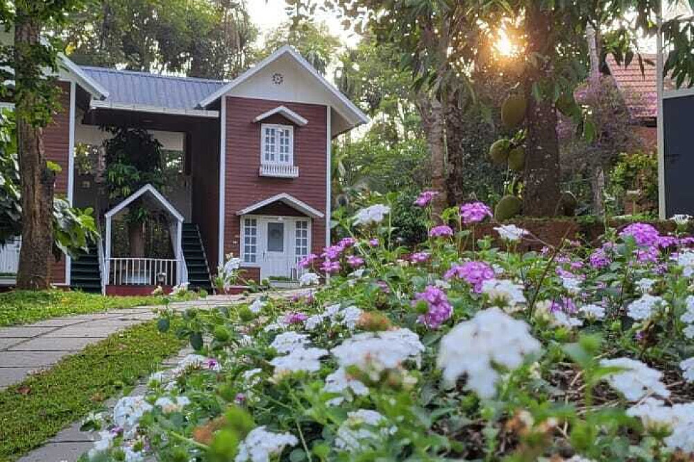 28 Day Weight Loss Ayurveda Yoga Retreat in Kerala, India