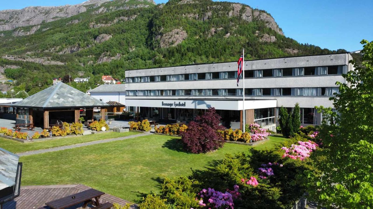 Bremanger Fjordhotell