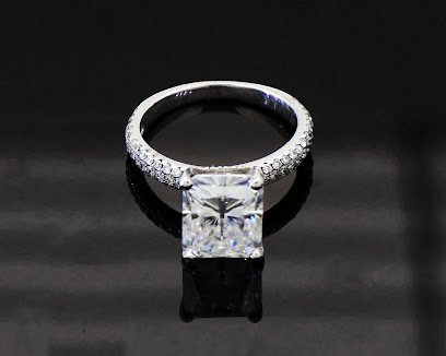 Diamonds by Dal