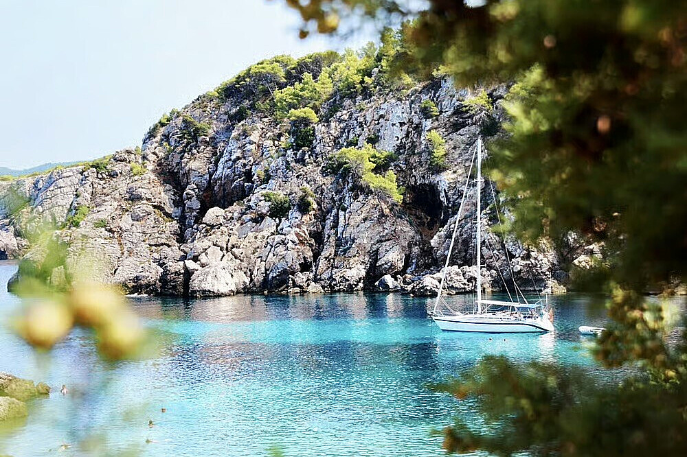 18-daagse (200 uur) Hatha &amp; Vinyasa Yoga docentenopleiding op Ibiza