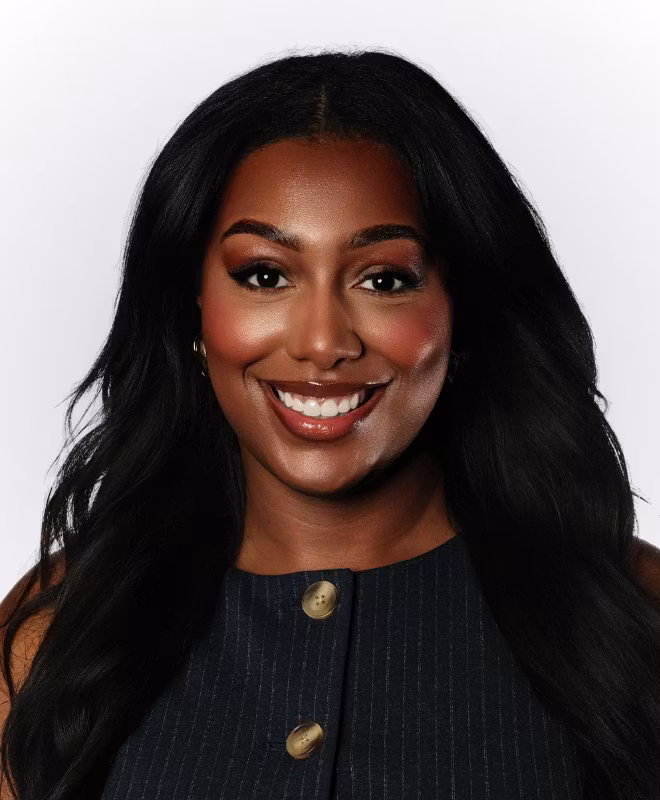 Victoria Alexander